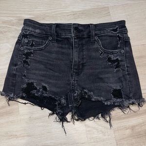 American Eagle black shorts